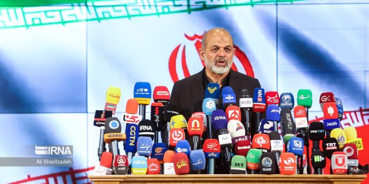 IRÁN. Millones de personas acuden a las urnas, los gobiernos occidentales rabian porque no haya candidatos afines