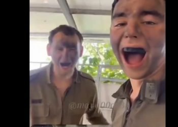 ISRAEL. Soldados sionistas burlándose del dolor de los palestinos