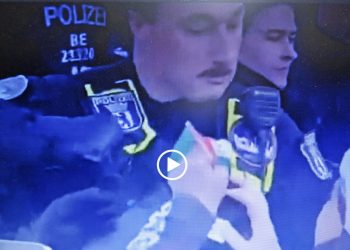 Brutalidad de policía alemán expuesta en un corto vídeo