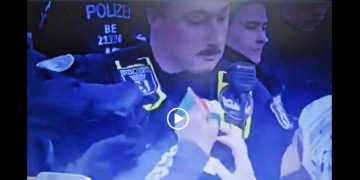 Brutalidad de policía alemán expuesta en un corto vídeo
