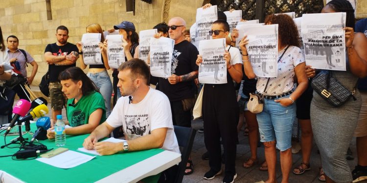 La PAH de Lleida señala a la Paeria por la brutal agresión policial a dos de sus militantes