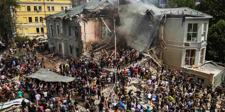 UCRANIA. El misil que impactó en el hospital infantil de Kiev lo lanzó el ejército ucraniano