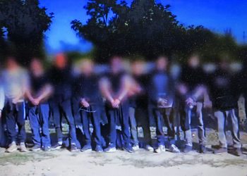 UCRANIA. Detenidos 27 ucranianos cuando huían del país (des)gobernado por el neonazi Zelenski