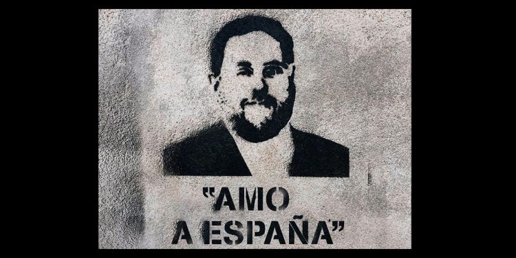 ERC continúa sometiéndose al PSOE y firma un preacuerdo para investir a Illa