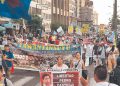PERÚ. Miles de personas marchan contra el gobierno y la represión