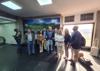 Miembros del PP rechazados en Caracas ¿por su continuo apoyo al golpismo?