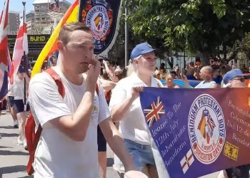 Por si faltaba algo, la extrema derecha británica se manifiesta… en Benidorm