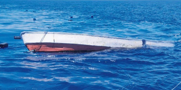 Nueva catástrofe humanitaria: Al menos 165 desaparecidos tras el naufragio de una embarcación de migrantes