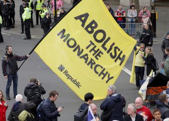 REINO UNIDO. Una de las fortunas más grandes del mundo habla de «los desafíos del coste de la vida»