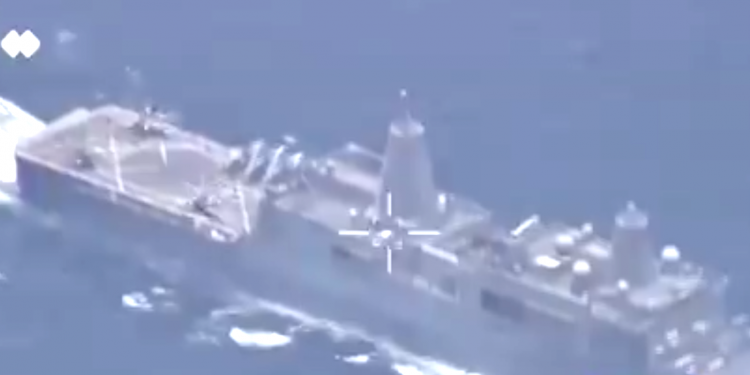 ¿Qué hace el portahelicópteros J. Carlos I junto a la flota de EE.UU, en el estrecho de Ormuz?.