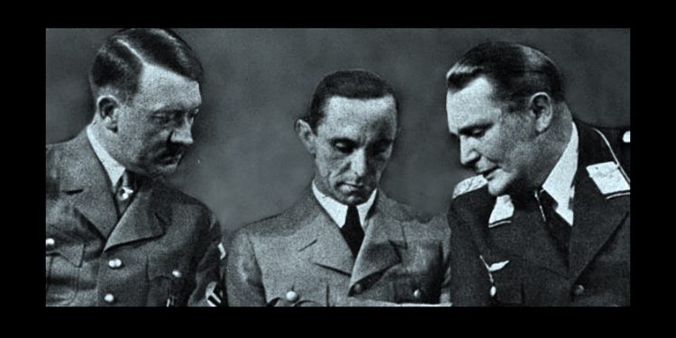 ANDREY GÓMEZ. Hitler, Goebbels, Goering y todo el aparato fascista del III Reich sentirían envidia de la actualidad