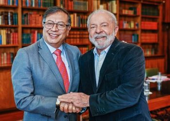 ATILIO BORON, STELLA CALLONI Y PAULA KLACHKO. Una Mediación Sospechosa