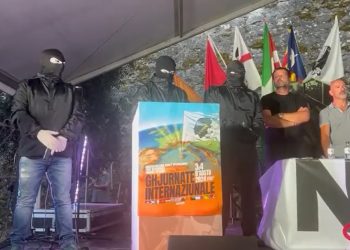 CÓRCEGA. Militantes independentistas armados clausuran acto reivindicativo