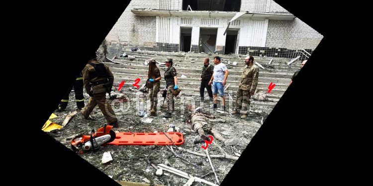 LARRY JOHNSON. La ofensiva rusa en todo el Donbass cobra impulso / Análisis del golpe a la OTAN en Poltava