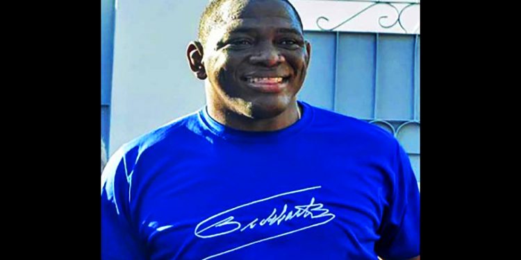 Mijaín López es tan buen luchador que sólo le “ganan” los niños (vídeo)