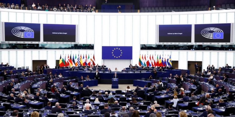 UE. El parlamento (quién sino) reconoce a Edmundo González como presidente de Venezuela