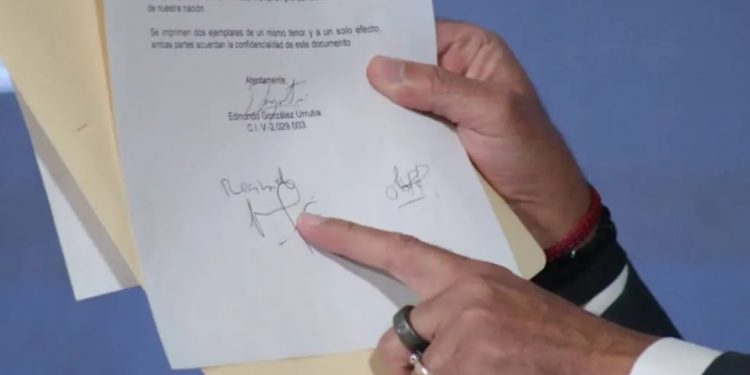 VENEZUELA revela la carta firmada por el candidato de la derecha reconociendo su derrota, y hay audios que confirman que no hubo coacción