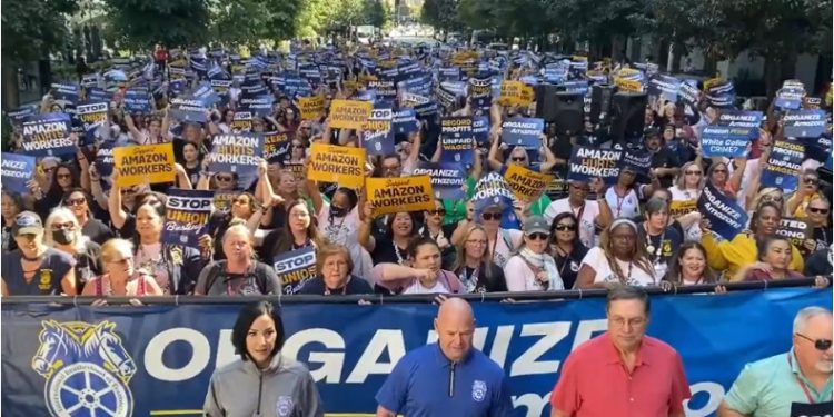 EE.UU. El poderoso sindicato de camioneros (1,3 millones de afiliados) toma una medida histórica: no apoyar ni a Trump ni a Kamala