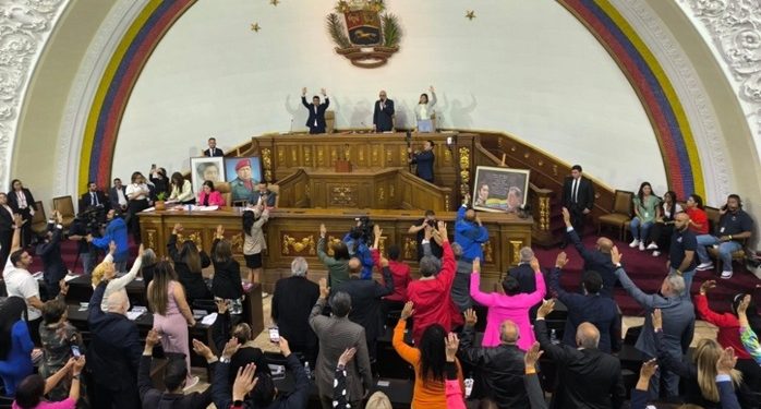 VENEZUELA. La Asamblea Nacional votó romper relaciones con España por el apoyo constante a la extrema derecha golpista