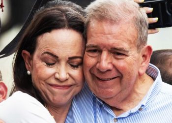 UE. Otorgan el premio Sájarov a la golpista y al sanguinario ex candidato opositor venezolano