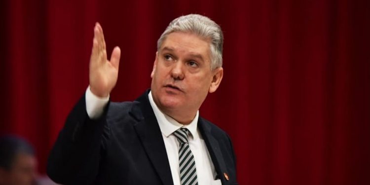 KARIMA OLIVA BELLO. Están ganando la mente y el corazón de la gente