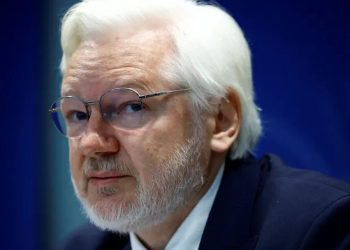 Primeras declaraciones de Assange: “Soy libre porque me declaré culpable de periodismo”