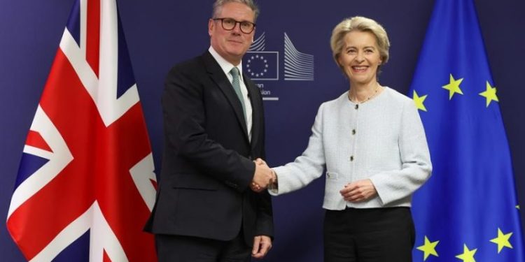 M. CARACOL. Alemania, la crisis y el cebo de Washington