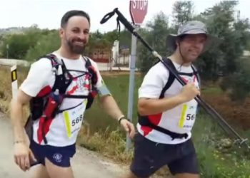 Ahora que se discute la ilegalización de la Fundación Franco recordamos quién es su presidente