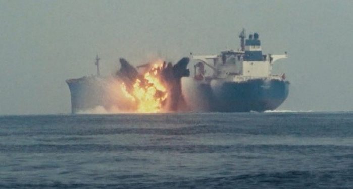 YEMEN. La guerrilla hutí atacó con éxito un petrolero inglés