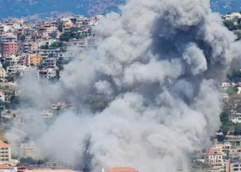 ISRAEL. La resistencia palestina ataca base militar; hay sirenas, nerviosismo y el aeropuerto ha suspendido vuelos