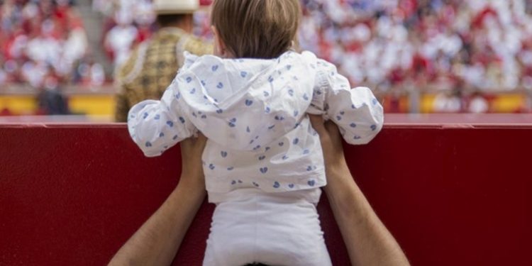 Vox y PP autorizan que los menores puedan acudir a los toros en Baleares: «es cultura», dicen