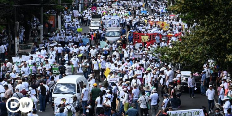 EL SALVADOR. Se le acabó la aureola a Bukele: manifestaciones de protesta en las calles