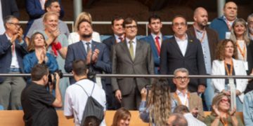 Atronadora pitada al empleado de Sánchez en la Generalitat