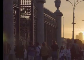 Dirán que por culpa de Putin pero el Ministerio de Exteriores publicó un video promocional de España con imágenes de Moscú