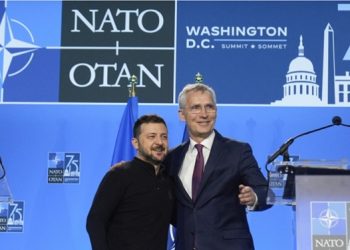 OTAN. En una mezcla de surrealismo y humor, Zelenski presentó su «Plan de la Victoria»