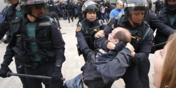 Hasta hoy, la Ley de Amnistía ha permitido absolver a 154 personas (95 de ellos son policías, guardias civiles y mossos)