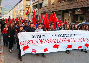 Masiva manifestación en Altsasu contra la guerra y el fascismo; GKS e IA llaman a unirse al socialismo