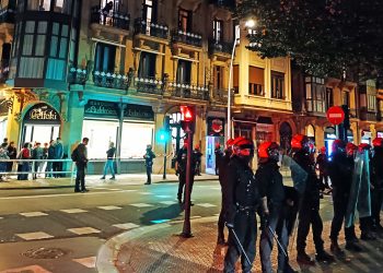 La Ertzaintza volvió a proteger a los fascistas reprimiendo a los antifascistas