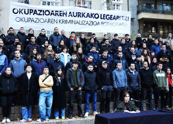 56 gaztetxes se han pronunciado contra la nueva ley antiocupación