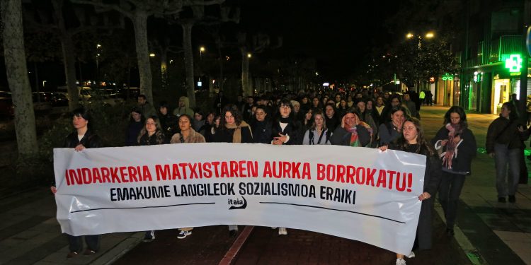 25N: Miles de personas se han movilizado con ITAIA en 23 pueblos y ciudades de Euskal Herria