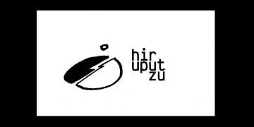 LA VECINA COMUNISTA. El PSE-EE y EH Bildu se retrataron en el caso del Gaztetxe de Zarautz