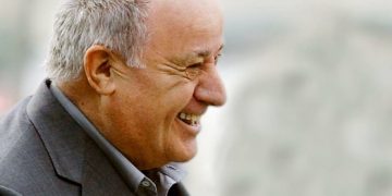 Amancio Ortega ganará este año 7 millones y medio de euros por día