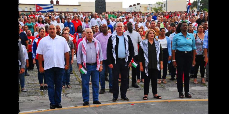 CUBA. Díaz-Canel preside, ante miles de personas, Tribuna antiimperialista en apoyo a Palestina