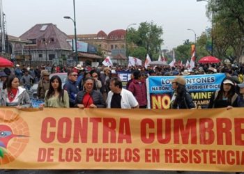 ECUADOR. Protestas por la Cumbre en la que participa el Borbón en medio de una crisis energética