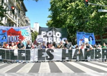 ARGENTINA. Miles de personas se movilizaron contra el hambre convocados por los piqueteros