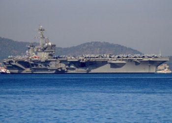 YEMEN. Los hutíes atacan el portaviones estadounidense Abraham Lincoln