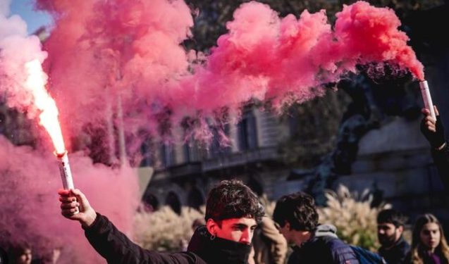 ITALIA. Manifestantes pro-palestinos pasan a otro estadio: hacen explotar un artefacto y hay 15 policías heridos