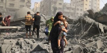 ISRAEL sigue a lo suyo ante la indiferencia de la «comunidad internacional»: otro bombardeo con decenas de muertos