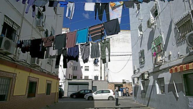 Andalucía concentra 10 de los 15 barrios más pobres de España