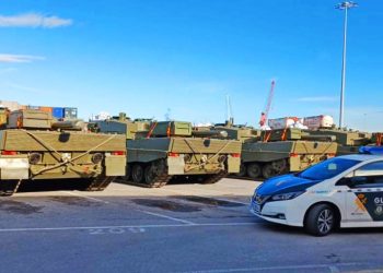 El gobierno (PSOE-Sumar) envía más tanques Leopard al ejército neonazi de Ucrania